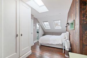 Photo 6- click for photo gallery